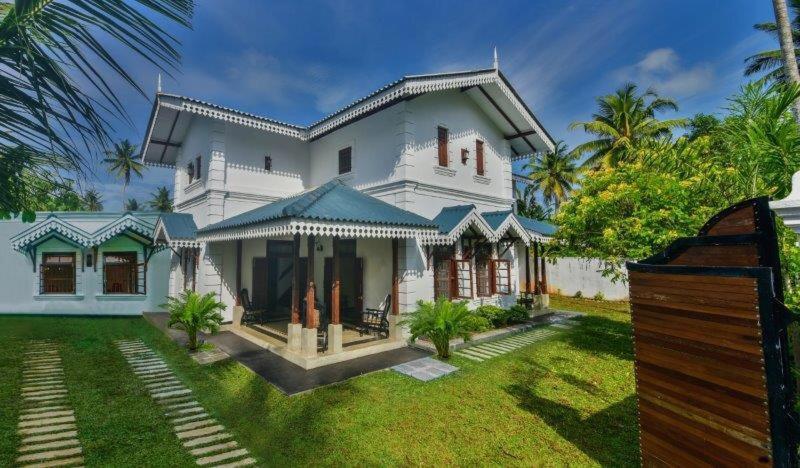 Headman House Antique Villa - A Seaside Royal Stay Ahangama Extérieur photo
